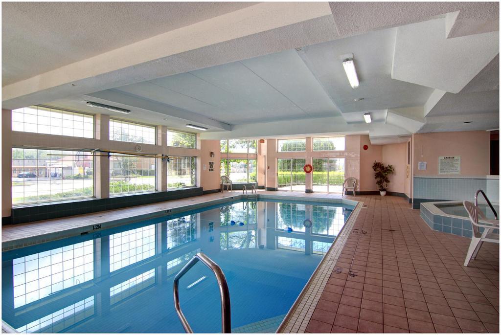 Travelodge By Wyndham Niagara Falls Lundys Lane Εξωτερικό φωτογραφία