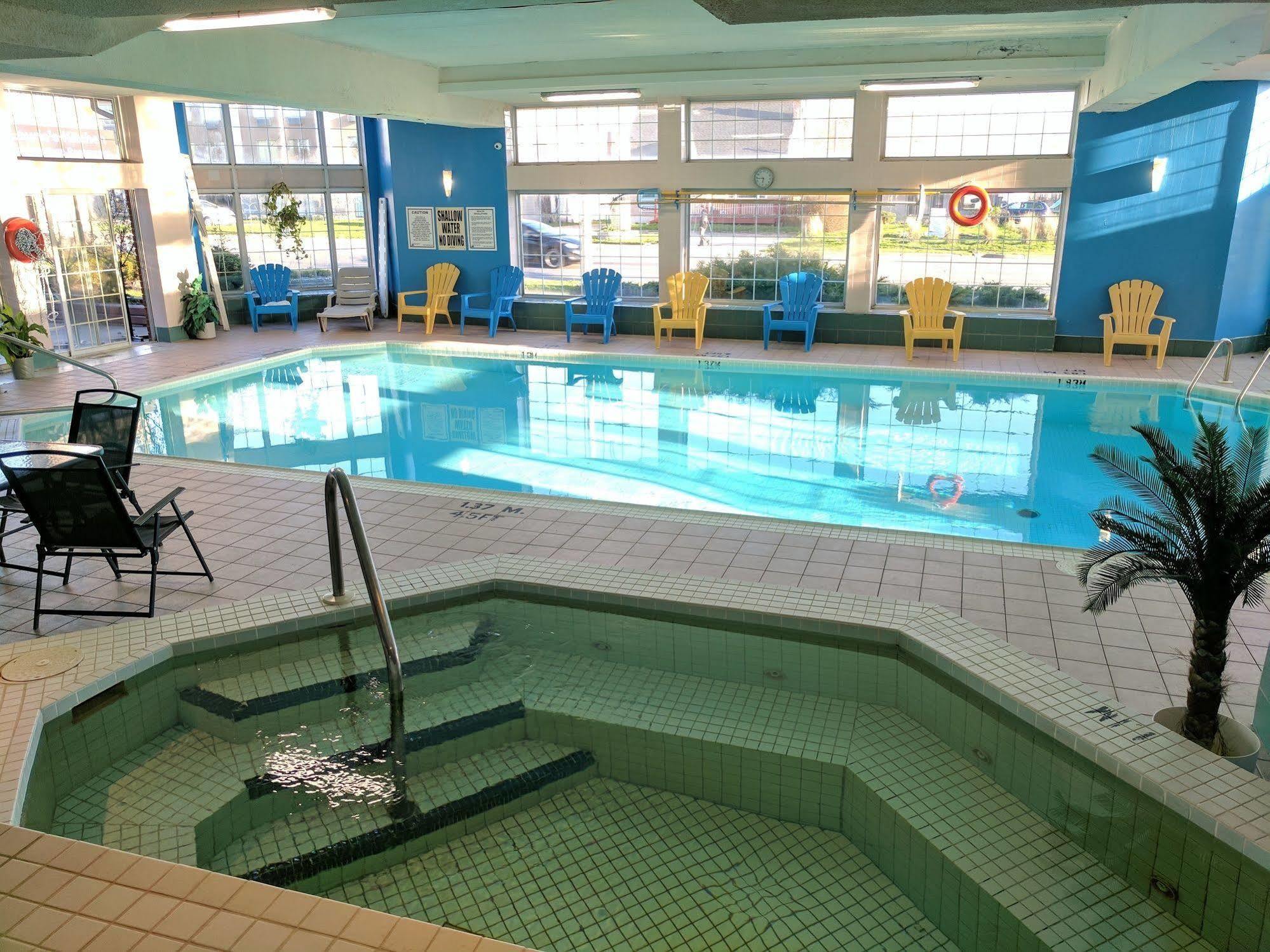 Travelodge By Wyndham Niagara Falls Lundys Lane Εξωτερικό φωτογραφία