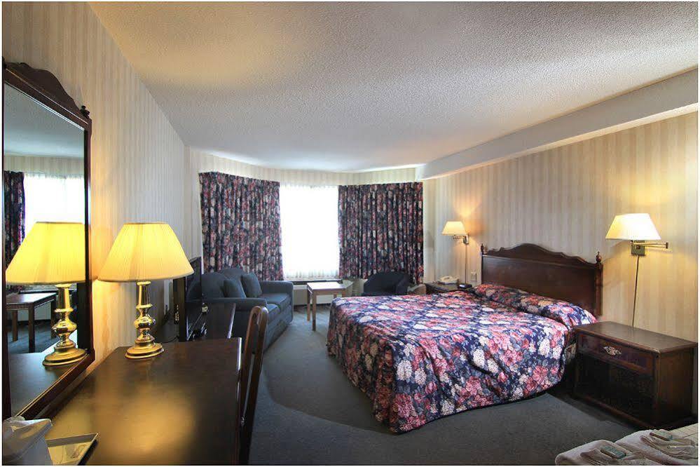 Travelodge By Wyndham Niagara Falls Lundys Lane Εξωτερικό φωτογραφία